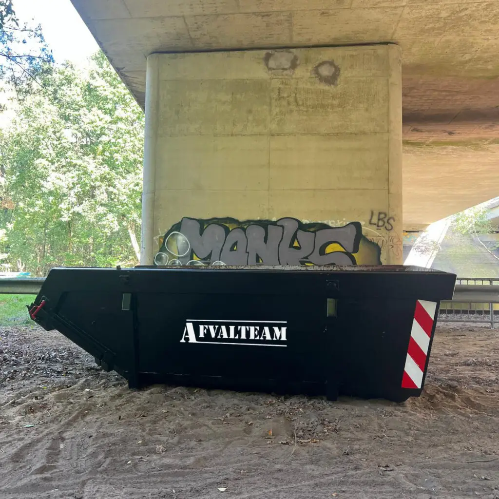 Afvalcontainer geplaatst in Apeldoorn